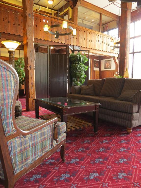 Prince Of Wales Hotel Waterton Park Extérieur photo