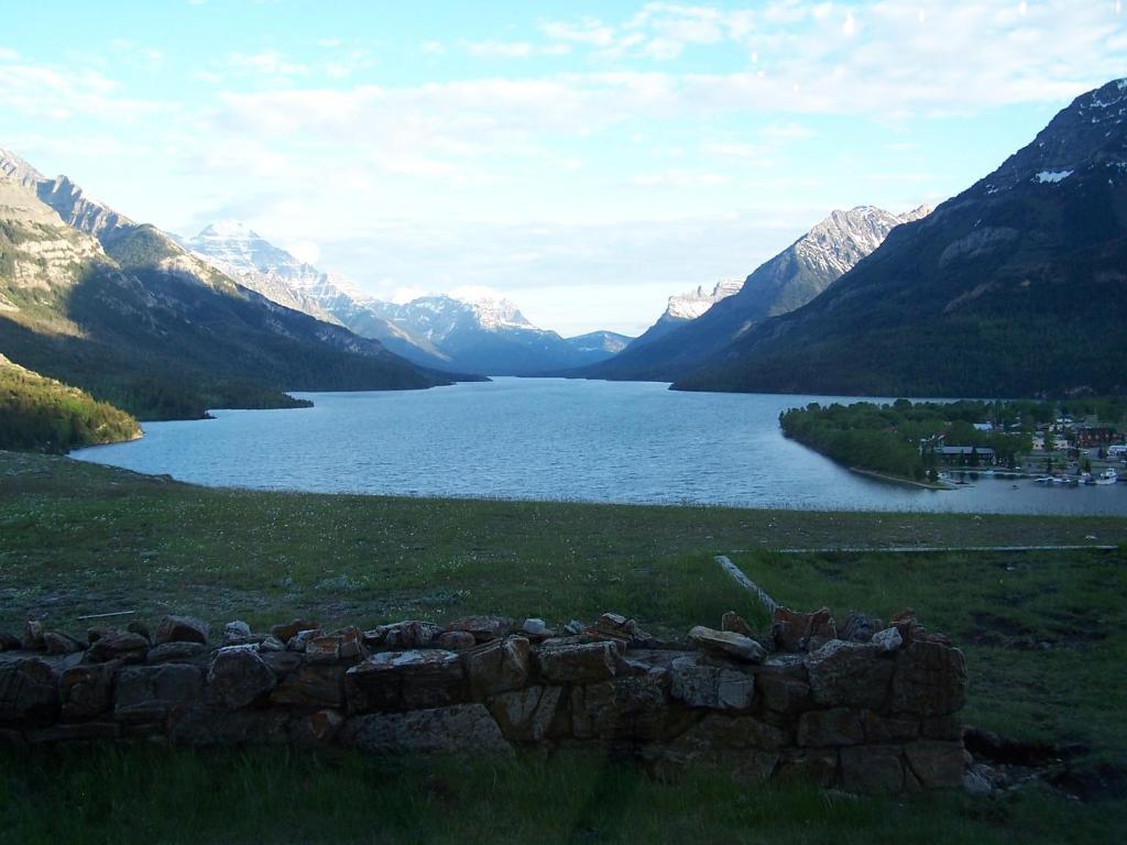 Prince Of Wales Hotel Waterton Park Extérieur photo