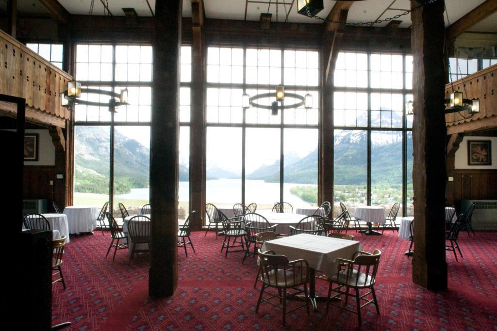 Prince Of Wales Hotel Waterton Park Extérieur photo