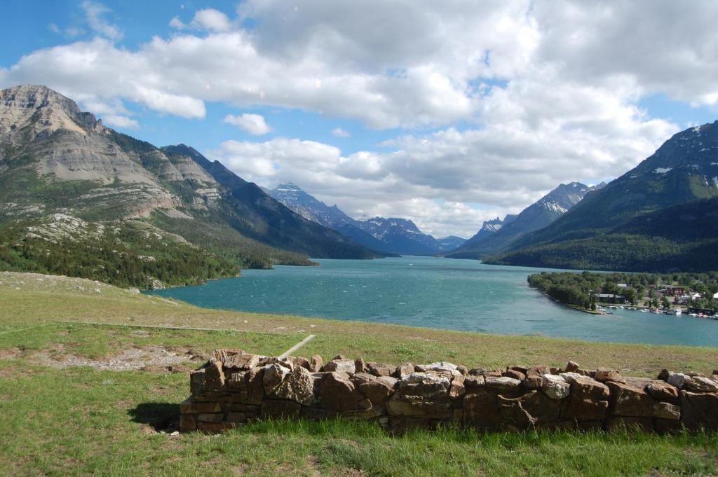 Prince Of Wales Hotel Waterton Park Extérieur photo